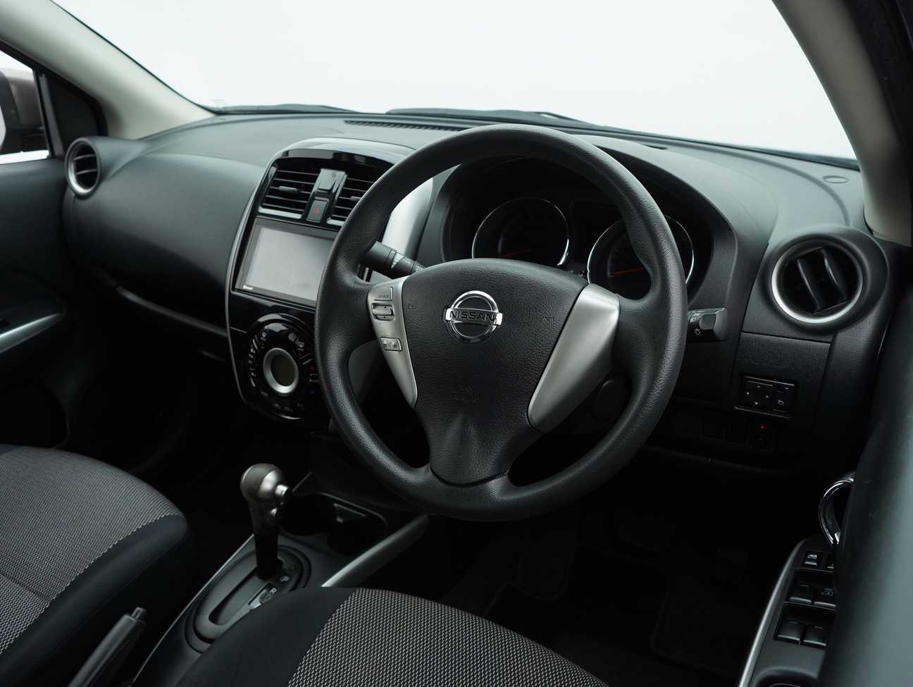 used 2017 Nissan Almera VL 1.5