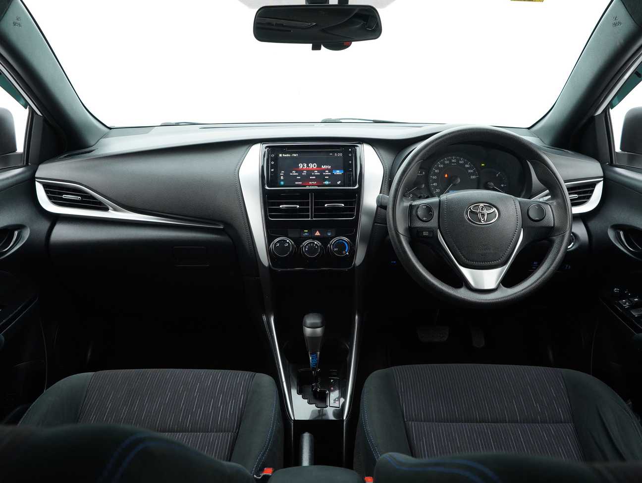 terpakai 2020 Toyota Yaris E 1.5