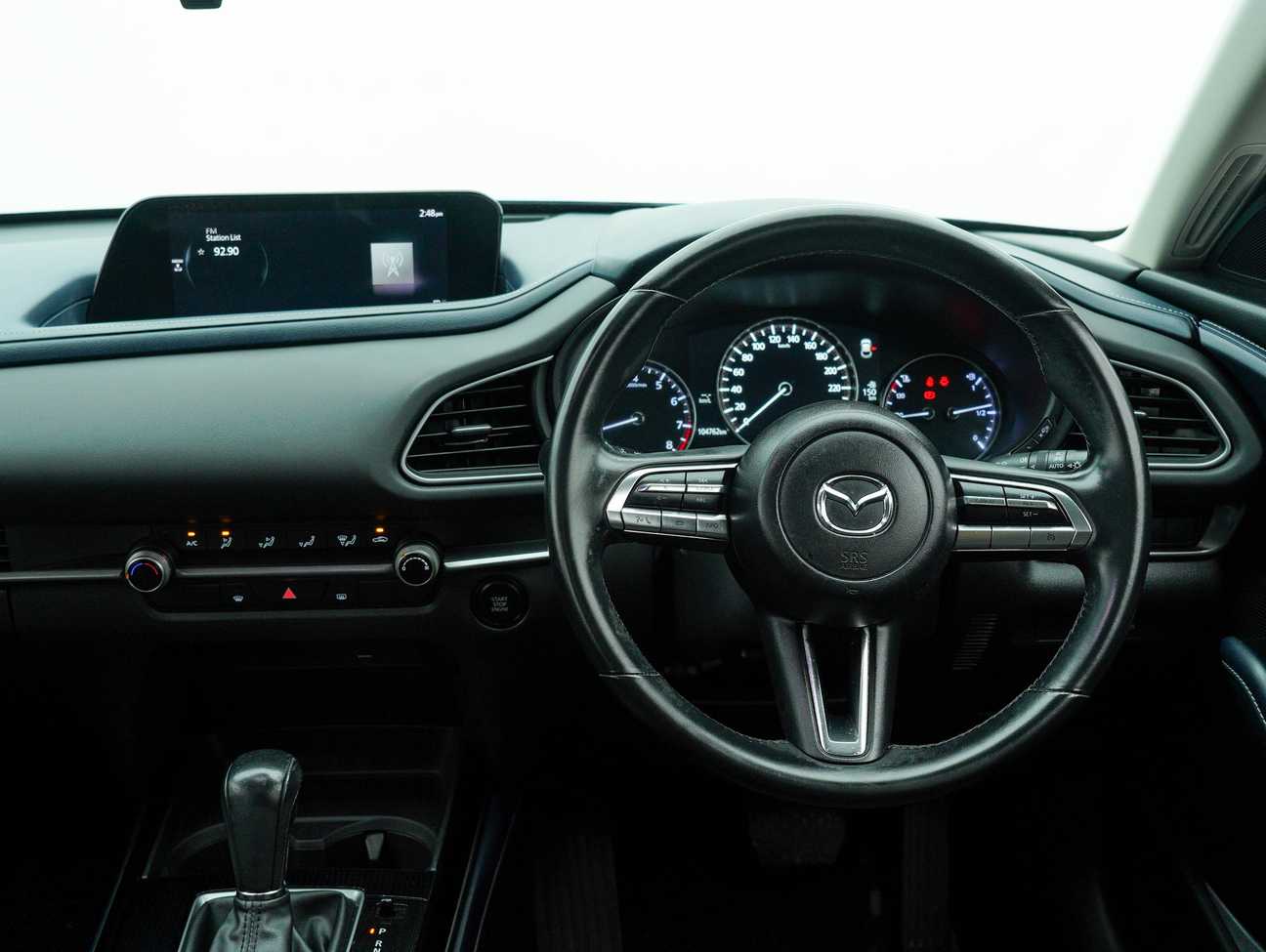 terpakai 2020 Mazda CX-30 SKYACTIV-G Core GVC Plus 2.0