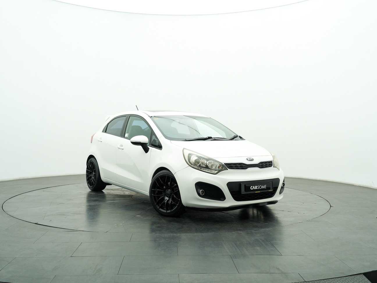 terpakai 2014 Kia Rio SX 1.4