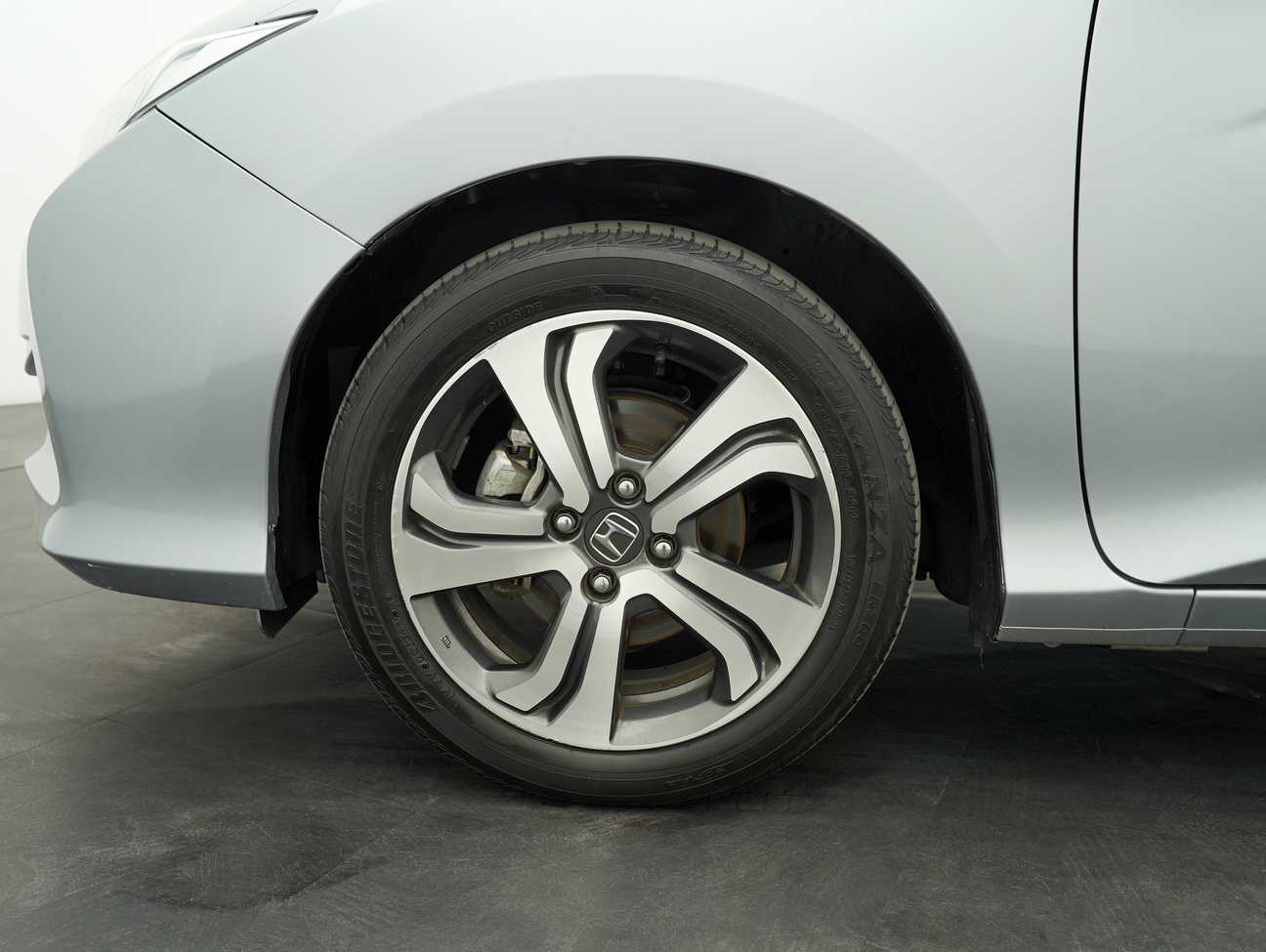 used 2014 Honda City V 1.5