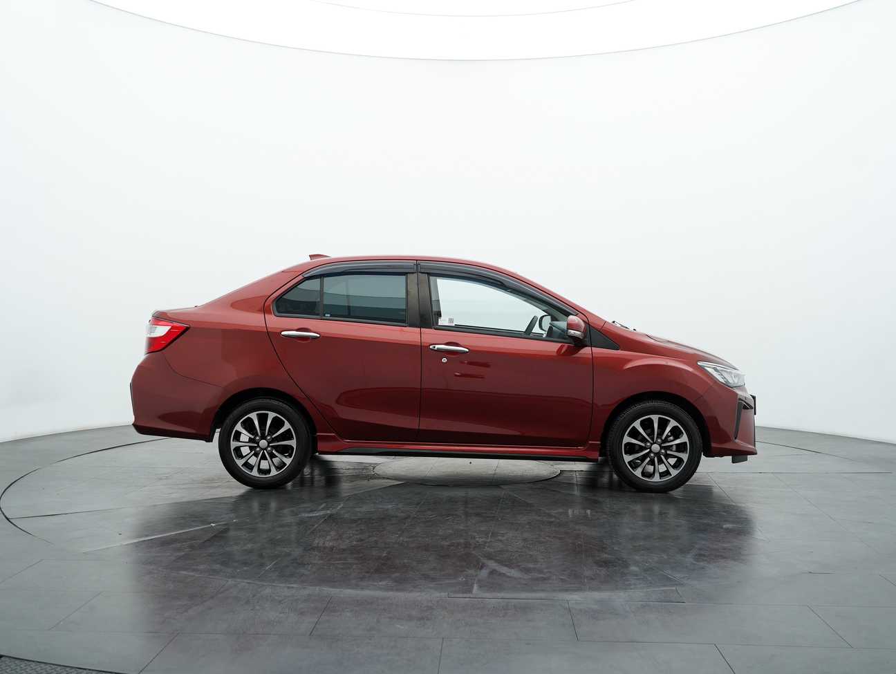 terpakai 2022 Perodua Bezza Advance 1.3