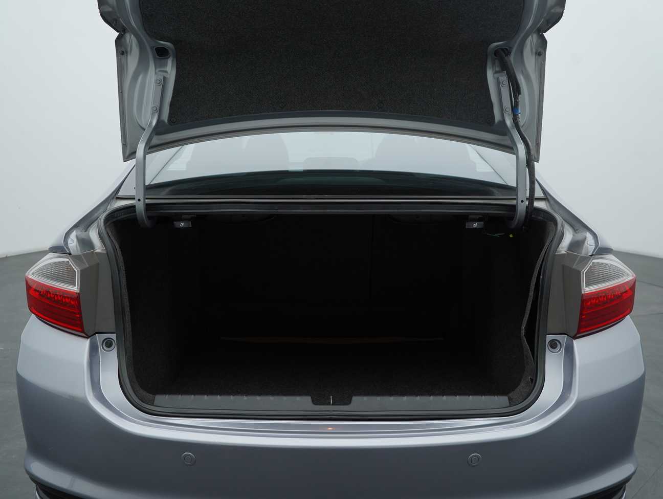 used 2018 Honda City V 1.5