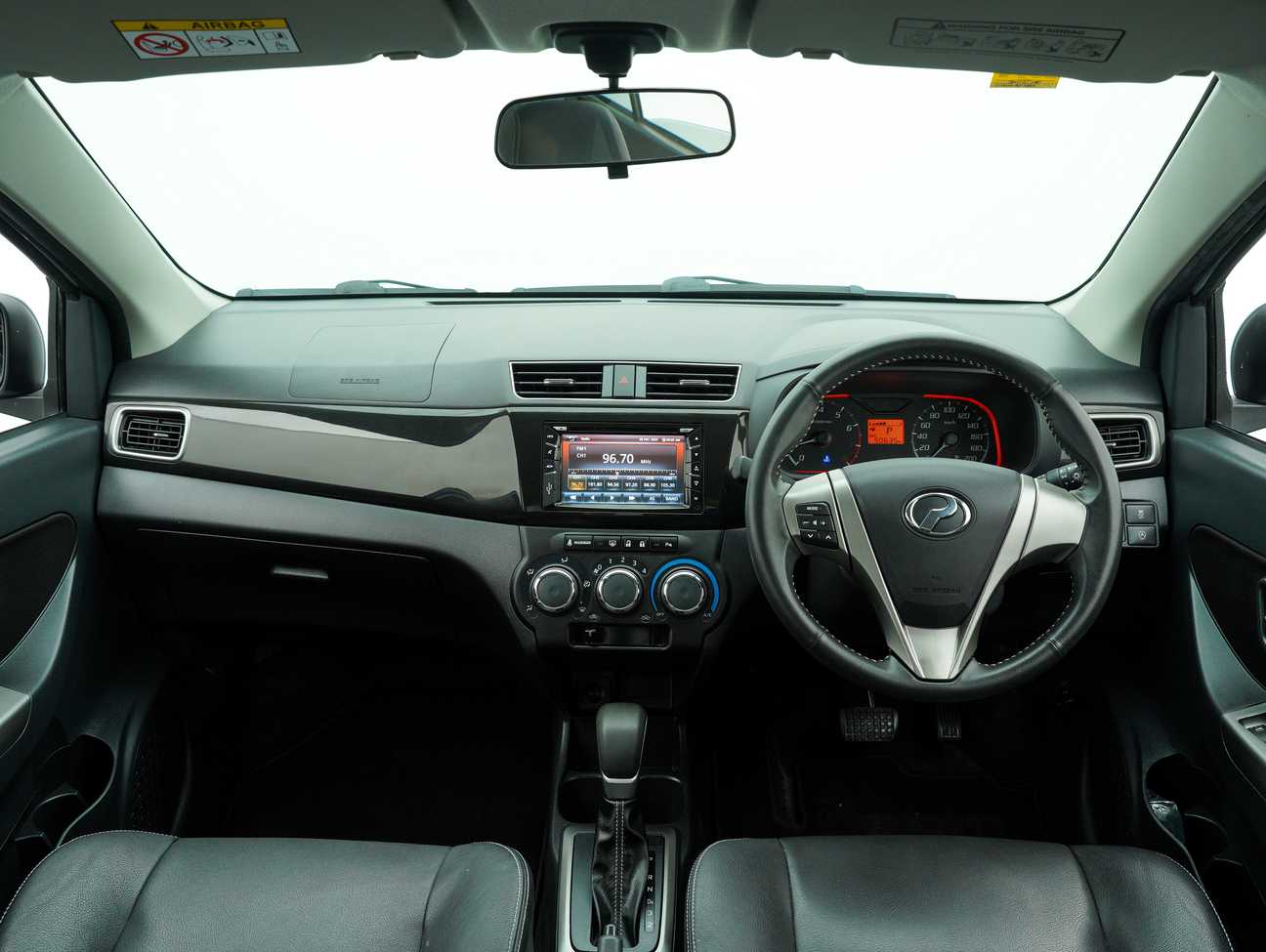 terpakai 2018 Perodua Bezza Advance 1.3