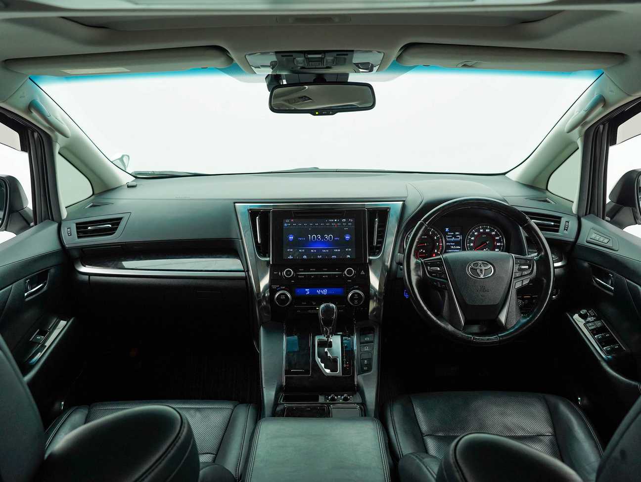 used 2018 Toyota Vellfire ZG 2.5