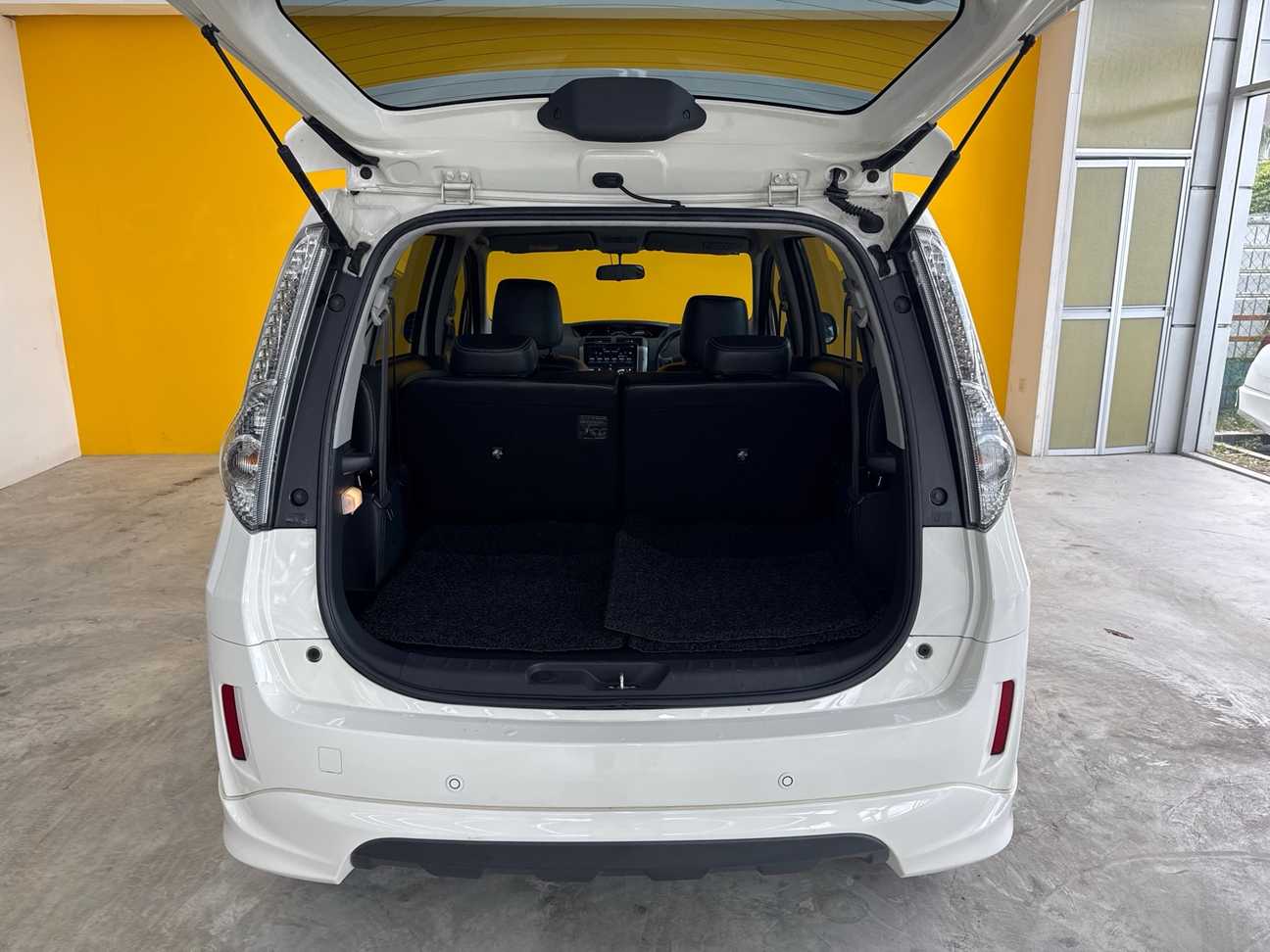 used 2016 Perodua Alza Advance 1.5