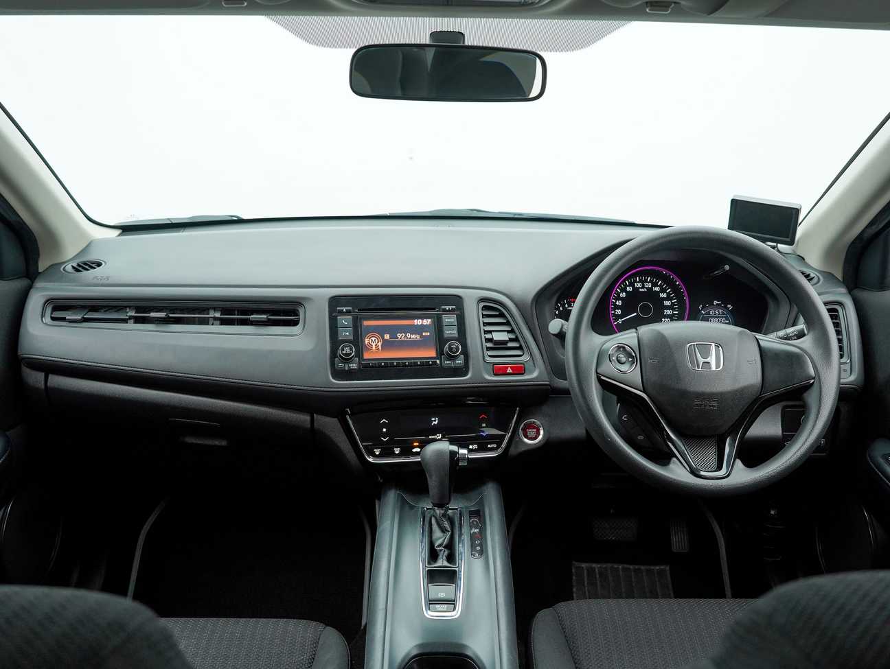 terpakai 2017 Honda HR-V E 1.8