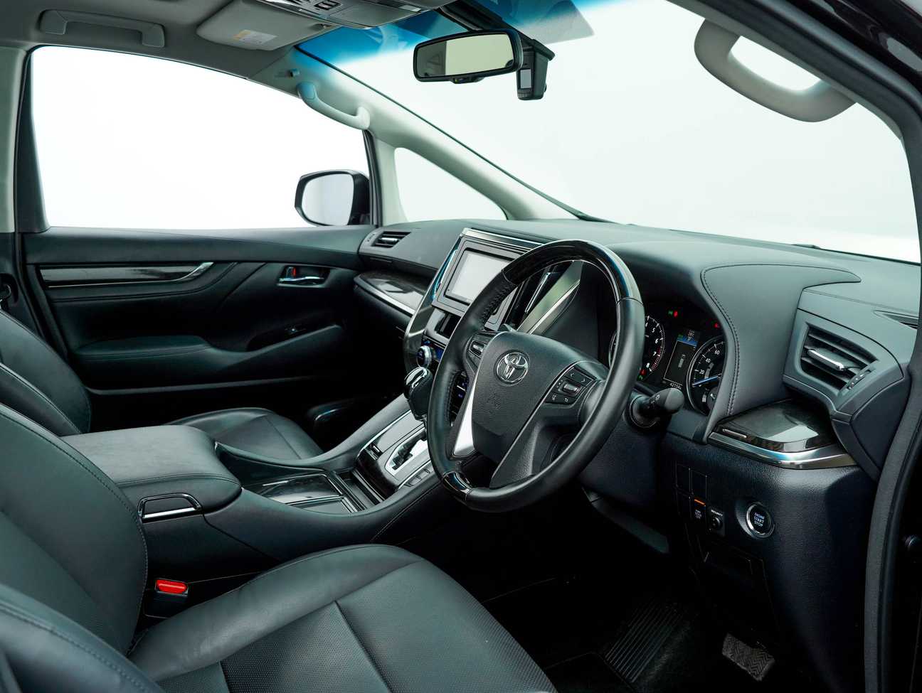 used 2017 Toyota Vellfire ZG 2.5