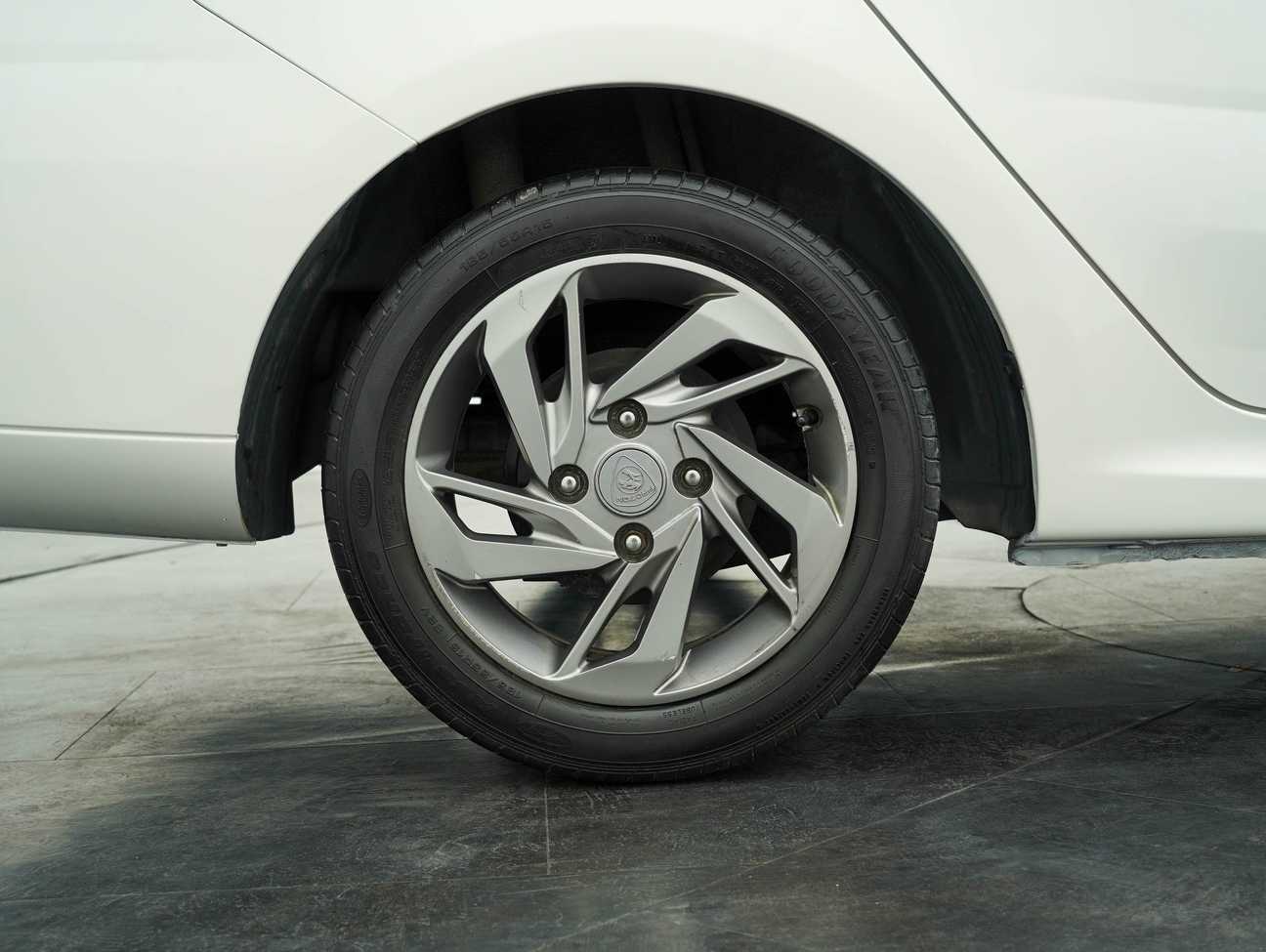 used 2016 Proton Persona Executive 1.6