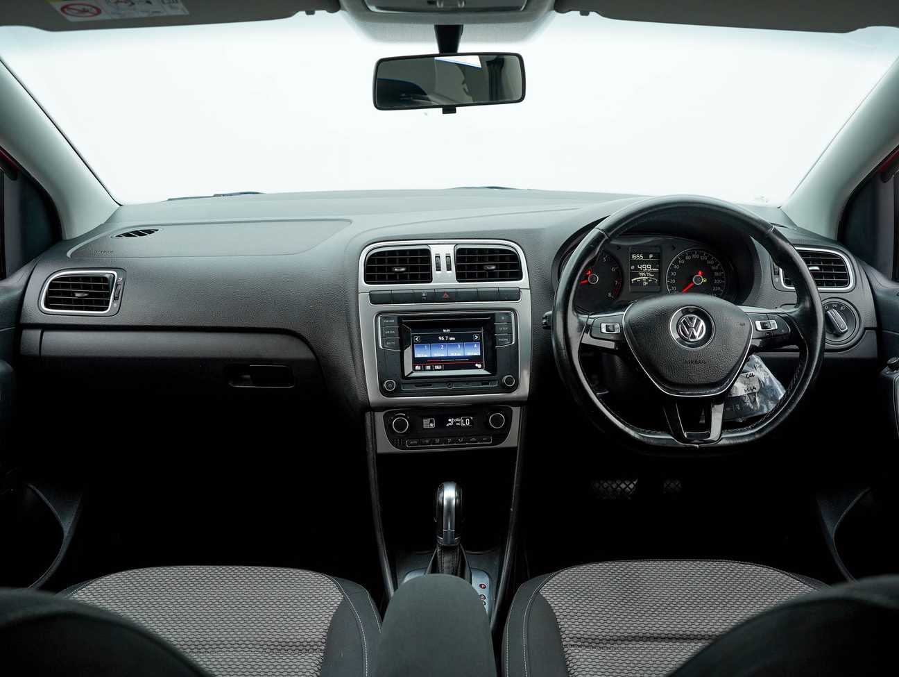 terpakai 2017 Volkswagen Polo  1.6