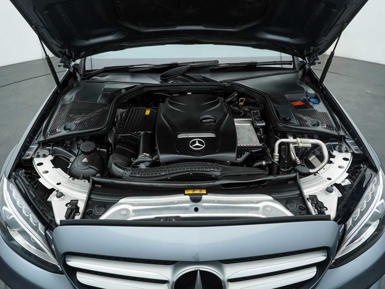 used 2017 Mercedes-Benz C200 AMG Line 2.0