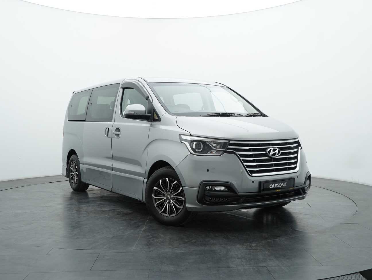 used 2021 Hyundai Grand Starex Executive Plus 2.5