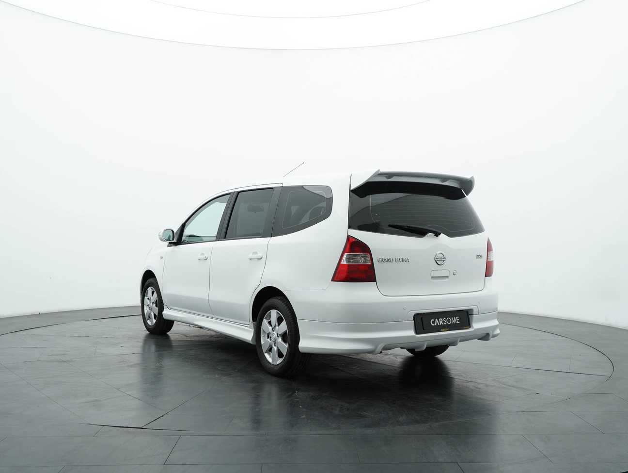 used 2012 Nissan Grand Livina ST-L Comfort 1.6