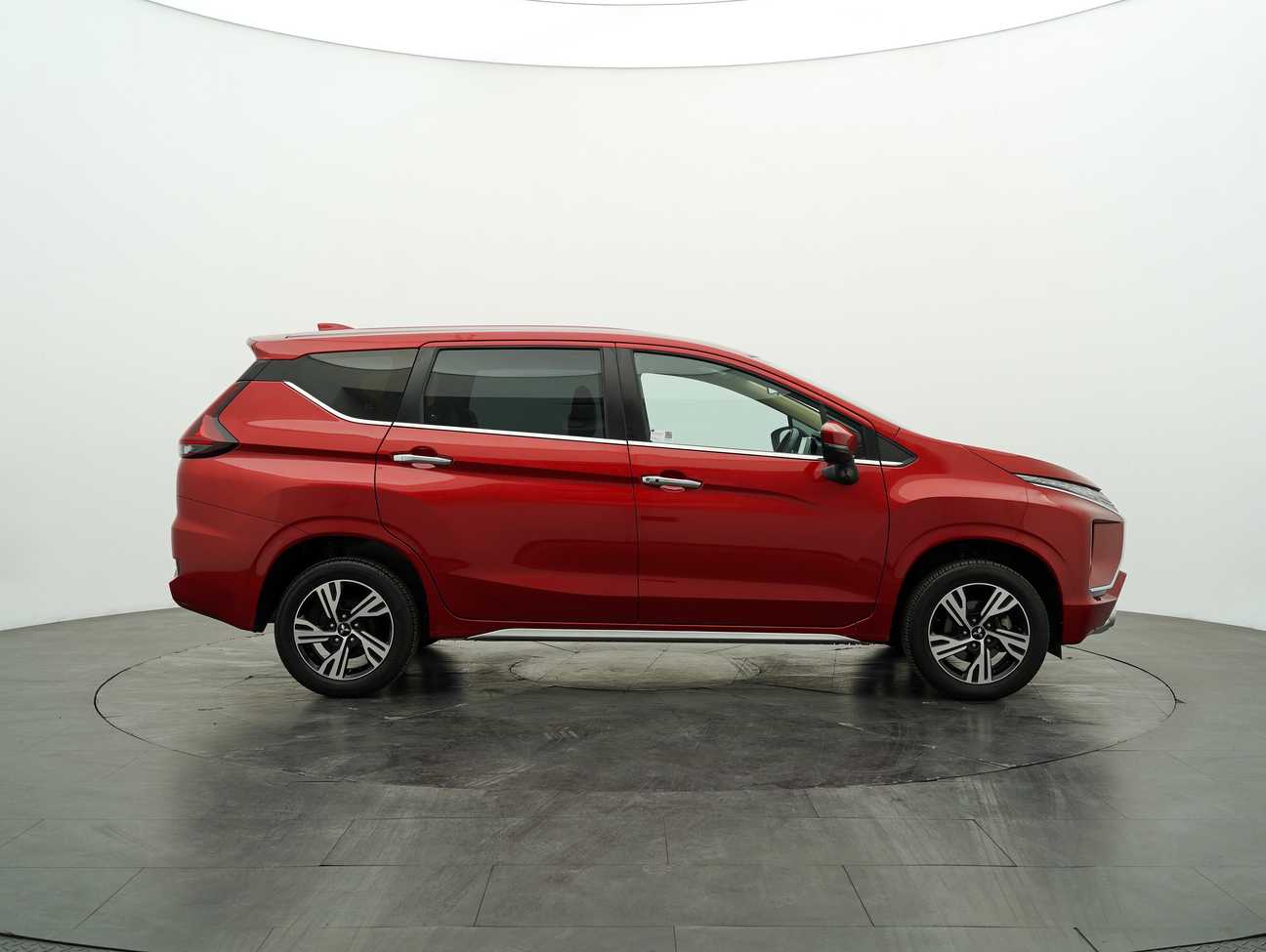 terpakai 2021 Mitsubishi Xpander  1.5