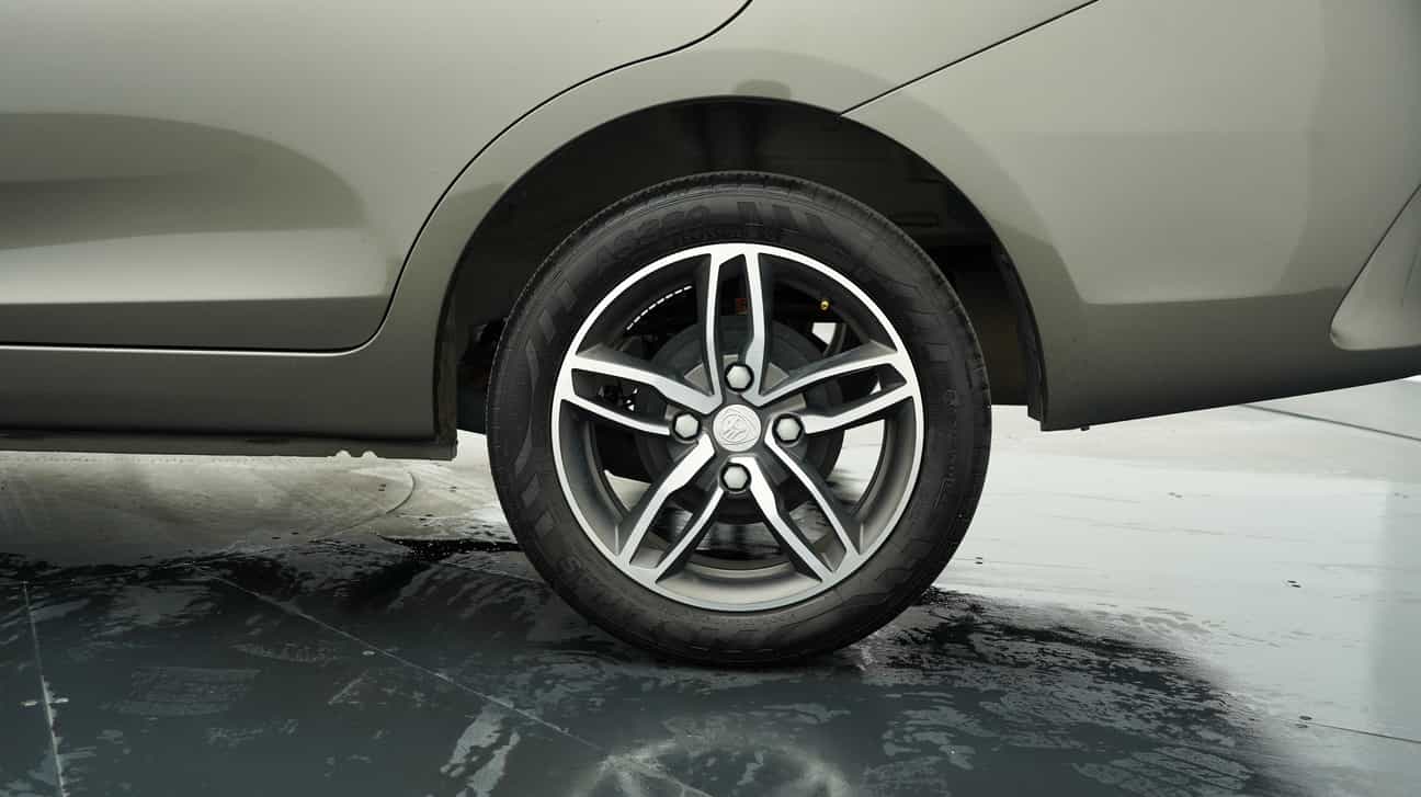 used 2021 Proton SAGA PREMIUM 1.3