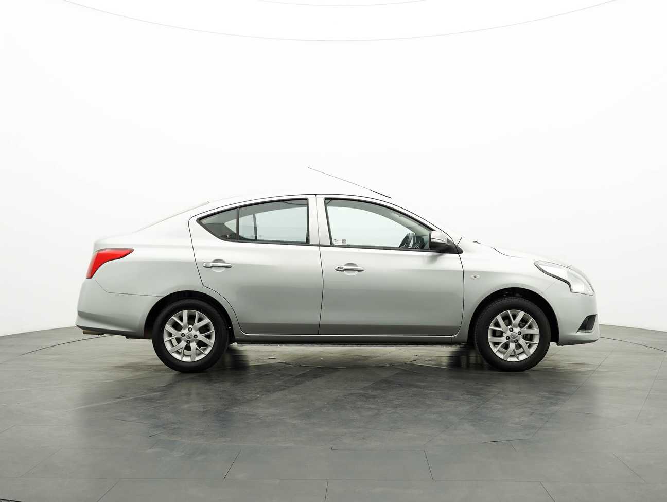 used 2018 Nissan Almera E 1.5