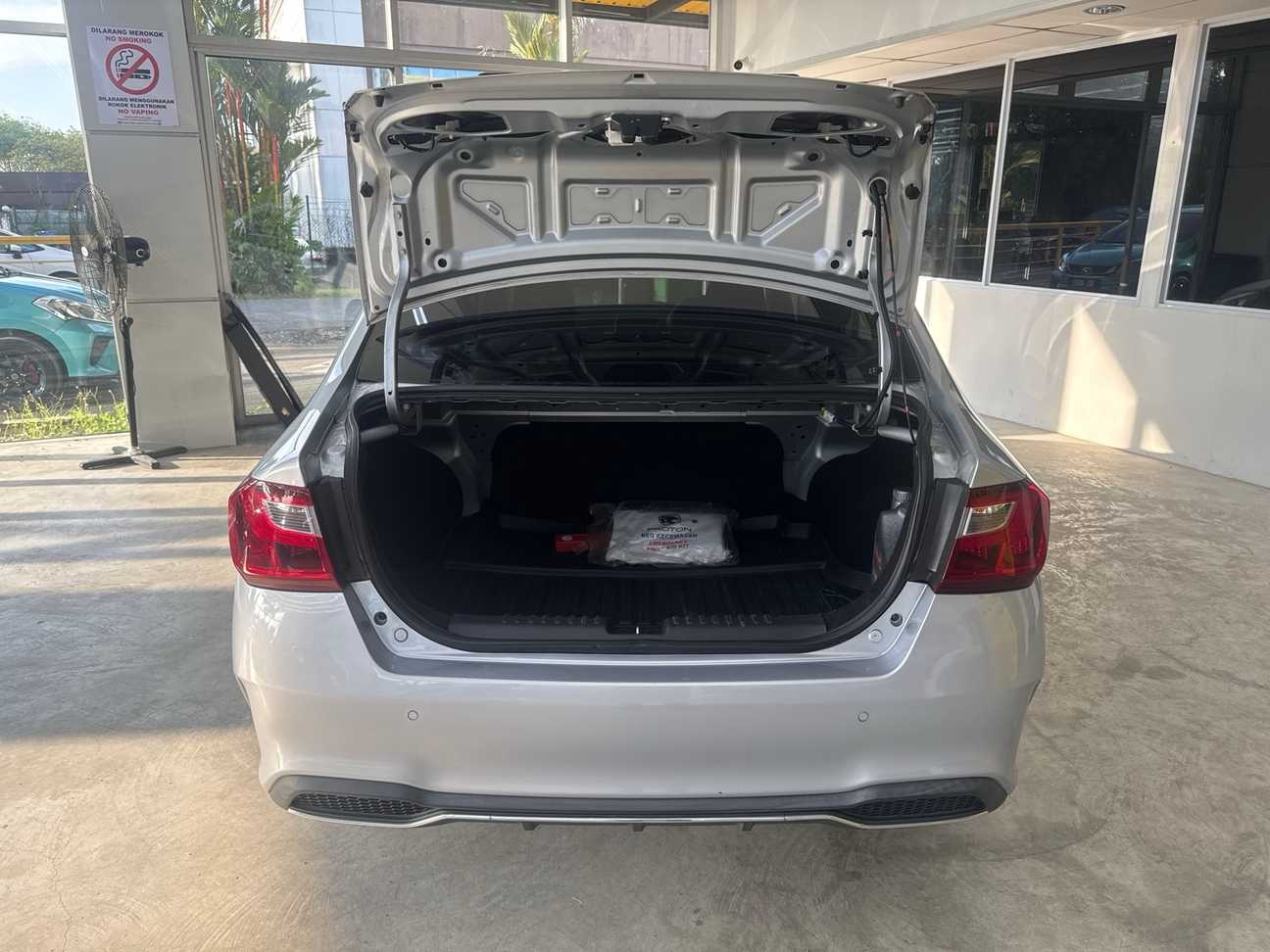 terpakai 2020 Proton Saga Premium 1.3