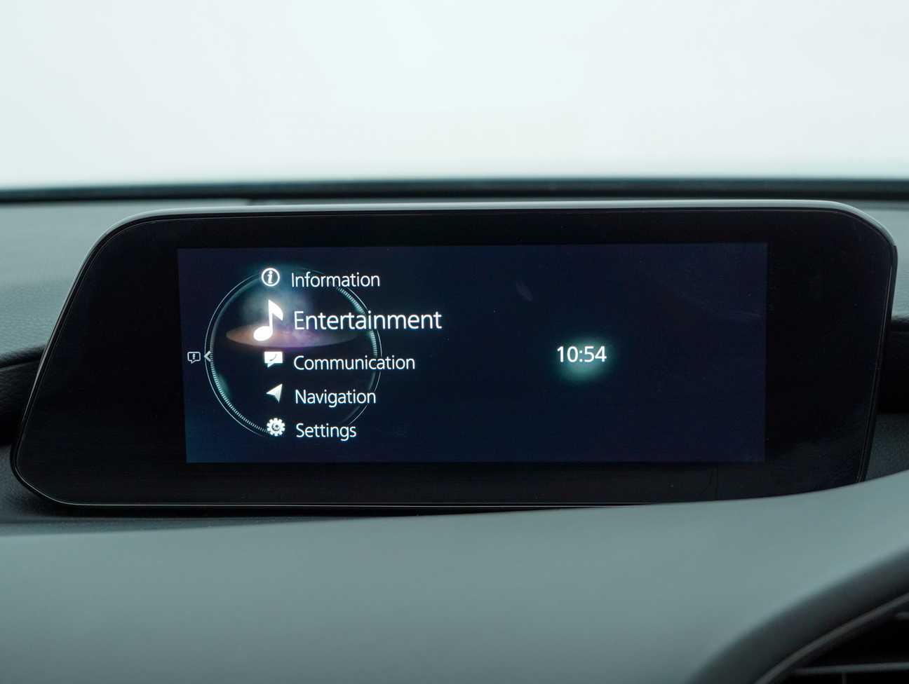 terpakai 2021 Mazda 3 SKYACTIV-G High Plus 2.0