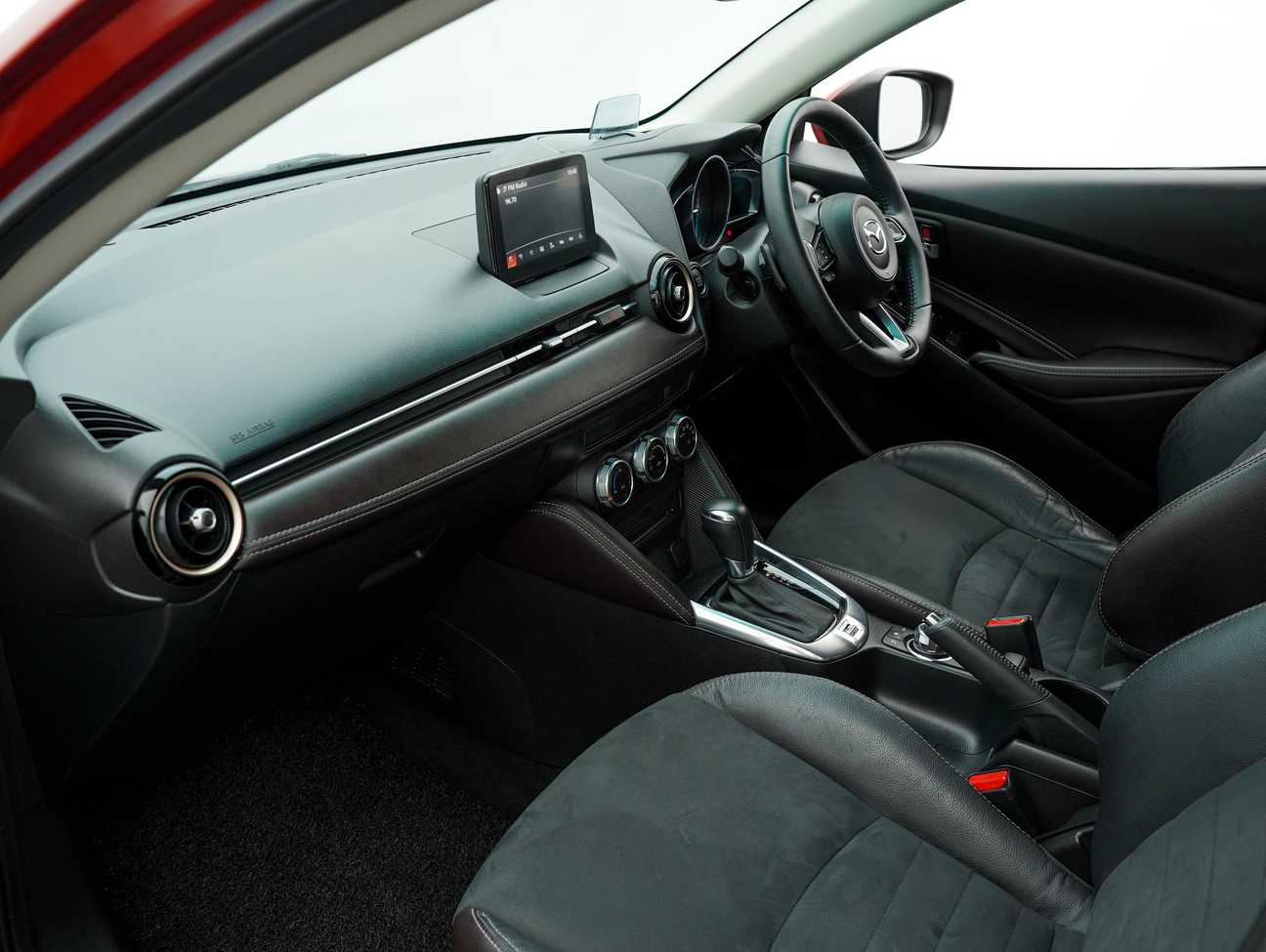 used 2017 Mazda 2 SEDAN HI SKYACTIV-G (CBU) 1.5