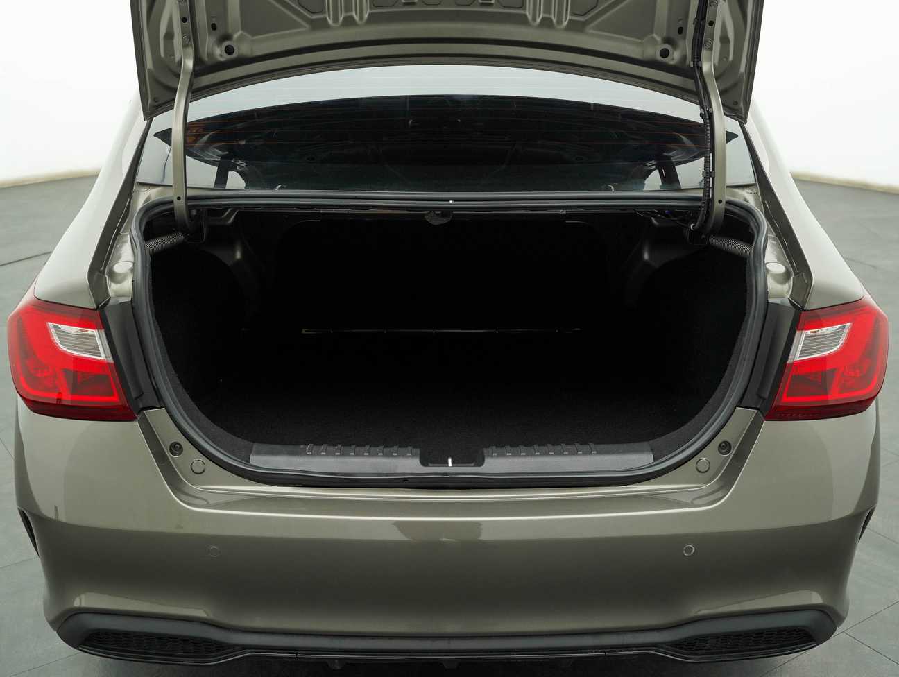 terpakai 2022 Proton Saga Premium 1.3