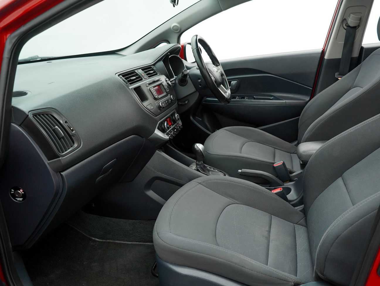 used 2014 Kia RIO UB 1.4