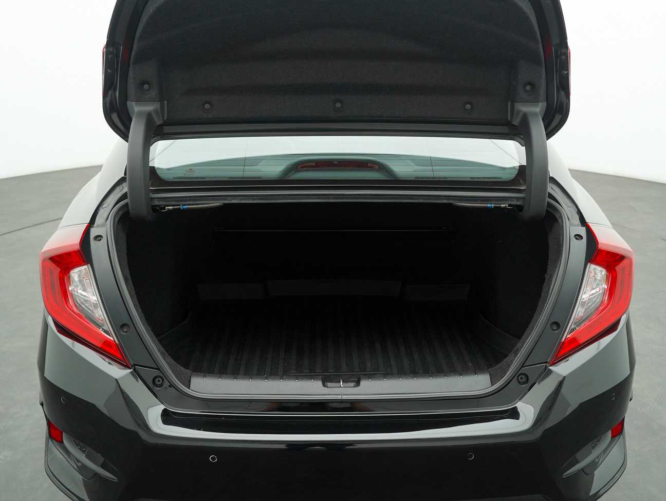 used 2018 Honda Civic TC-P 1.5