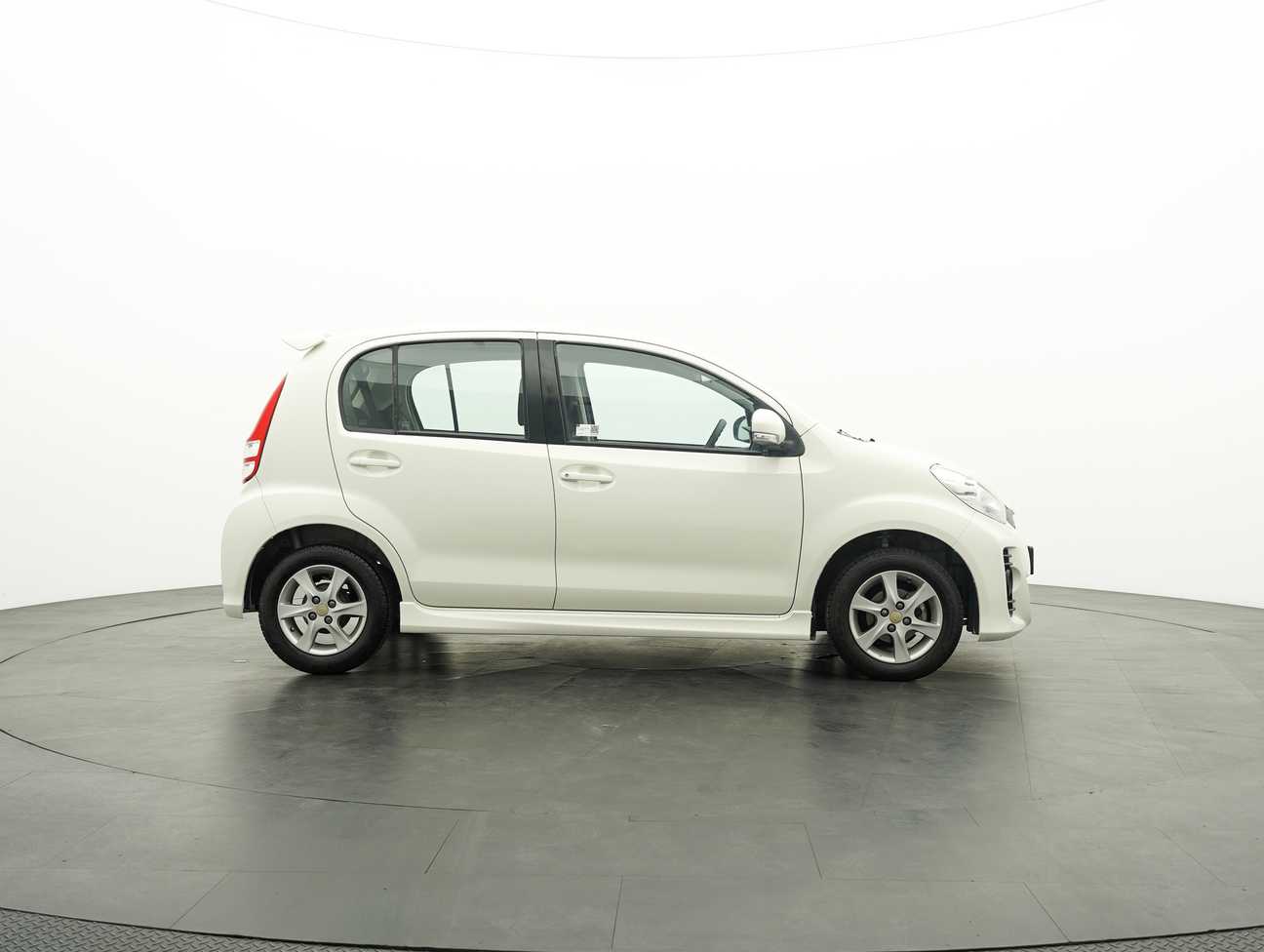 terpakai 2014 Perodua Myvi SE 1.3