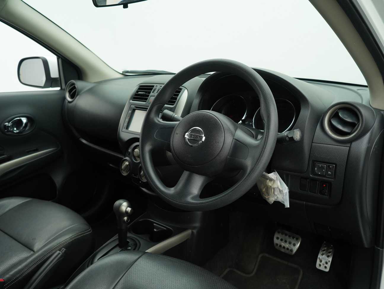 used 2013 Nissan Almera V 1.5