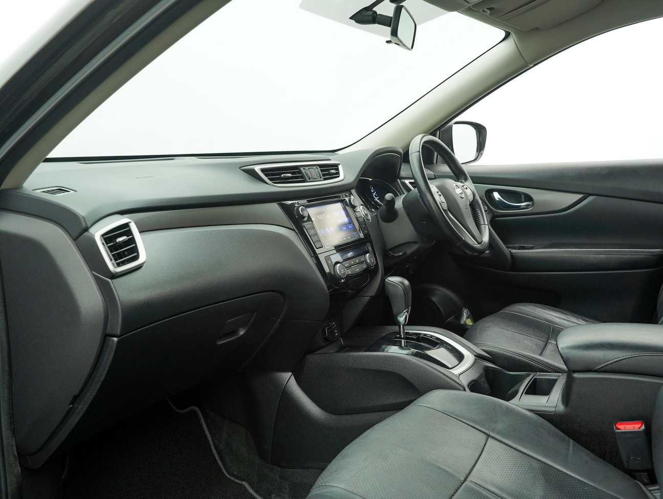 used 2015 Nissan X-Trail  2.0