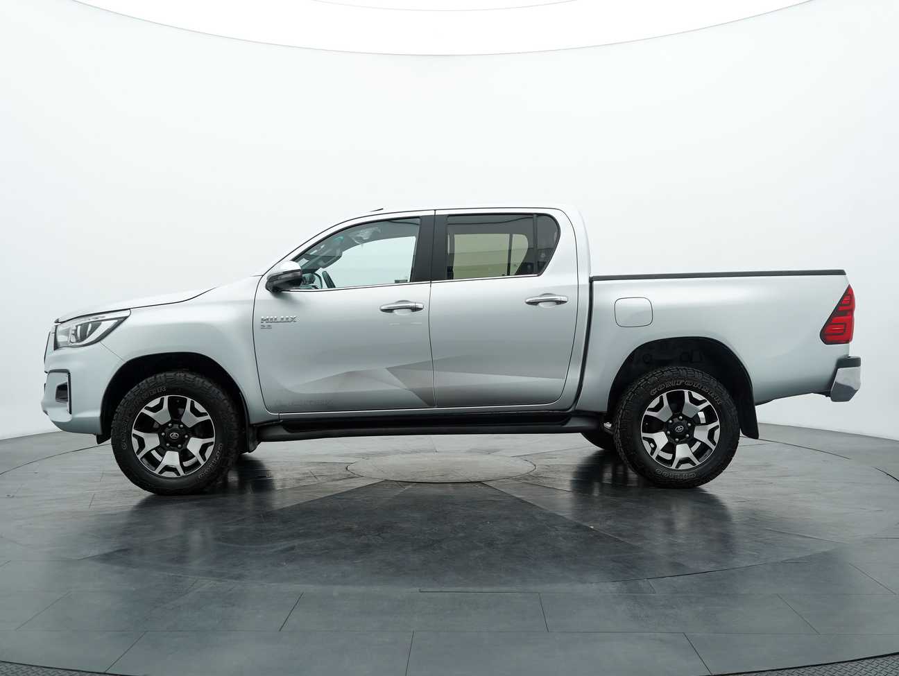 used 2019 Toyota Hilux L-Edition Dual Cab 2.8