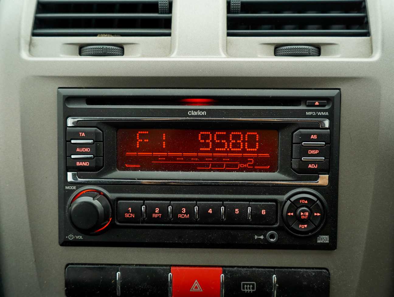 terpakai 2014 Proton Exora Bold CFE Standard 1.6