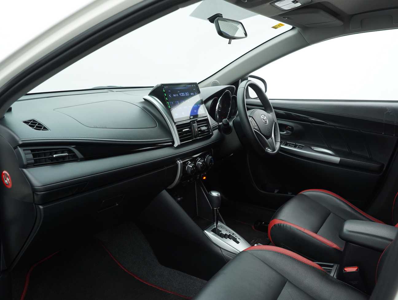 terpakai 2015 Toyota Vios TRD Sportivo 1.5