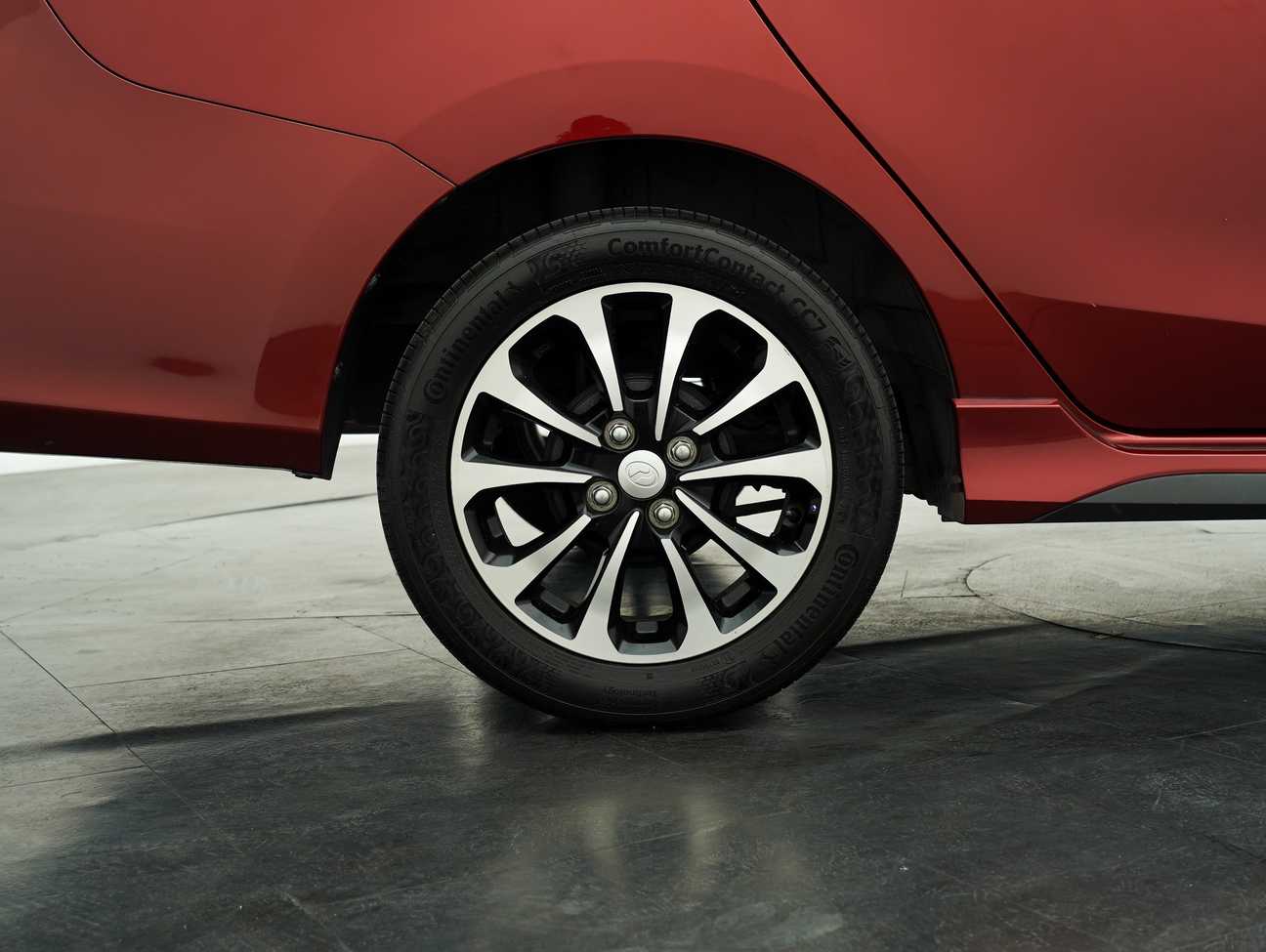terpakai 2020 Perodua Bezza Advance 1.3