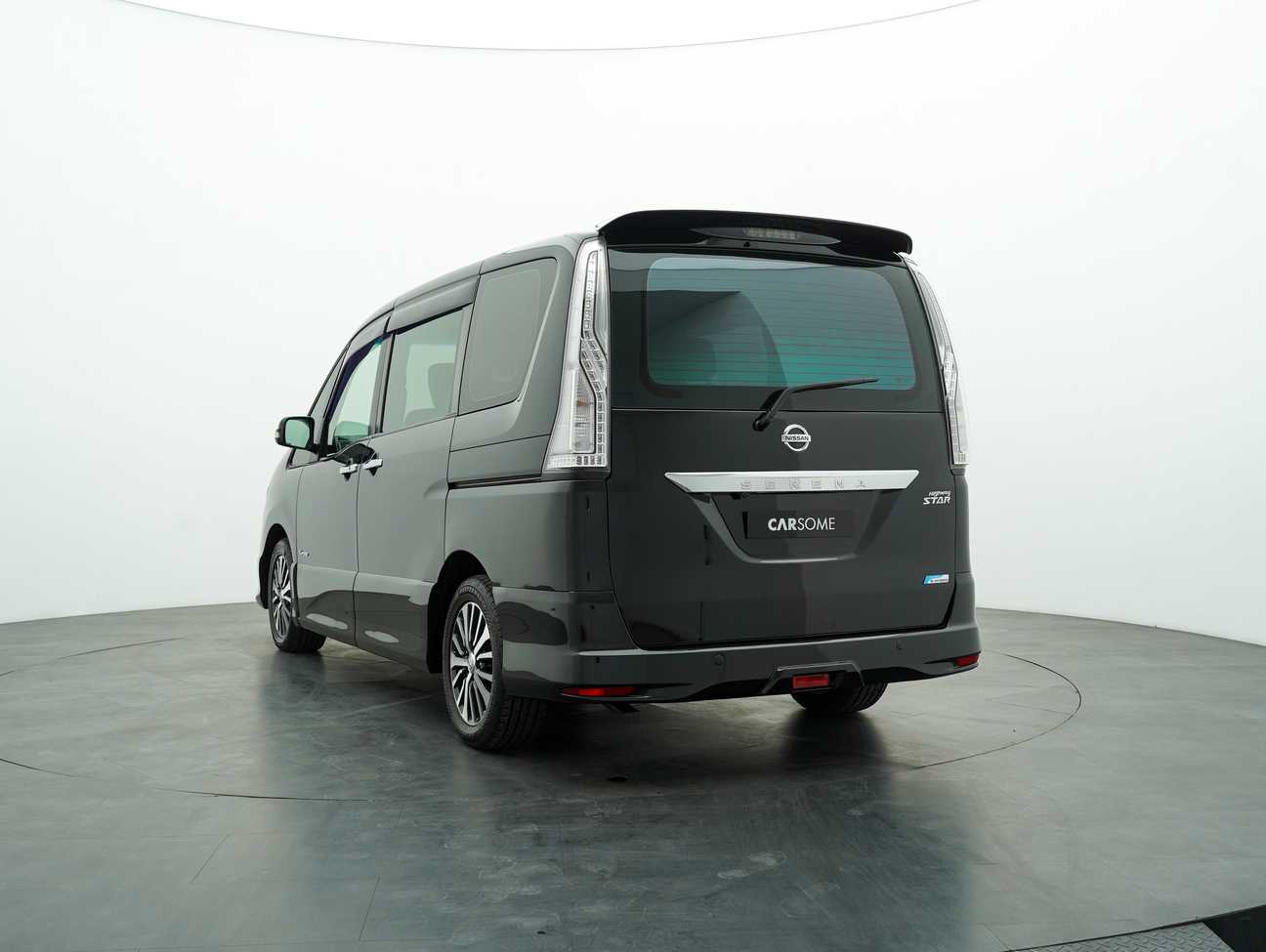 used 2017 Nissan Serena S-Hybrid High-Way Star 2.0