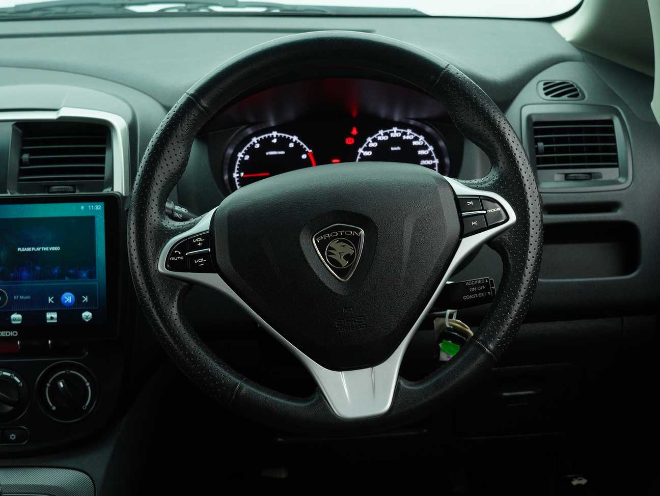 terpakai 2017 Proton Exora Executive Plus 1.6