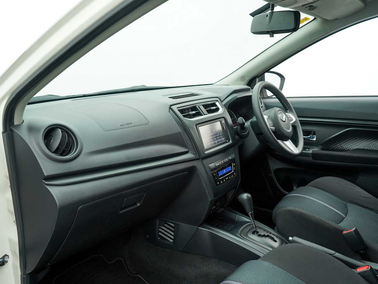 terpakai 2020 Perodua Aruz X 1.5