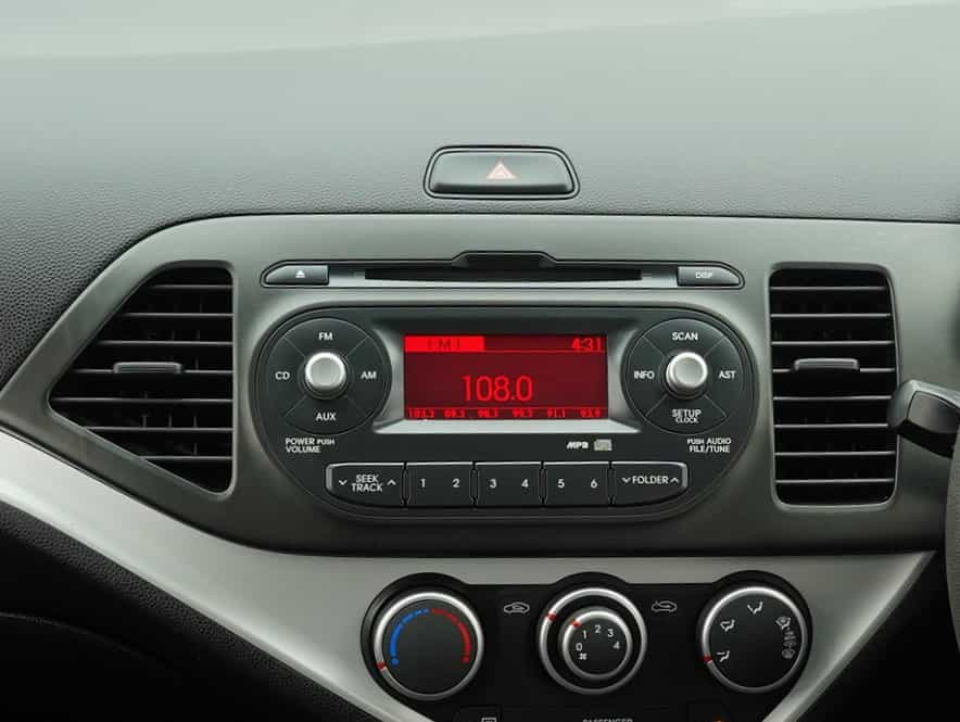 terpakai 2015 Kia Picanto  1.2