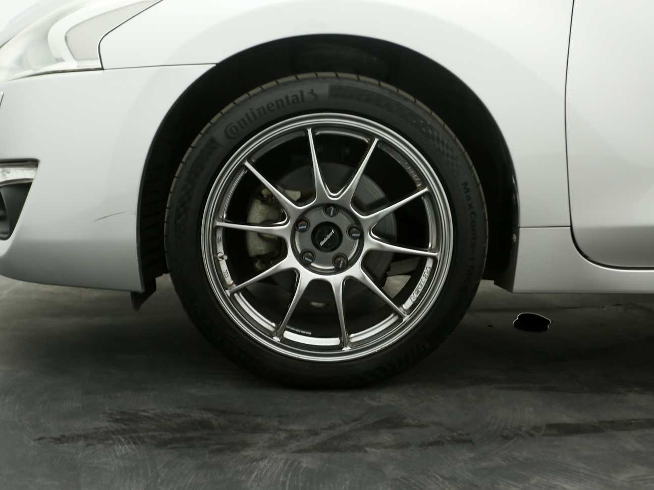 terpakai 2014 Nissan TEANA XV 2.5