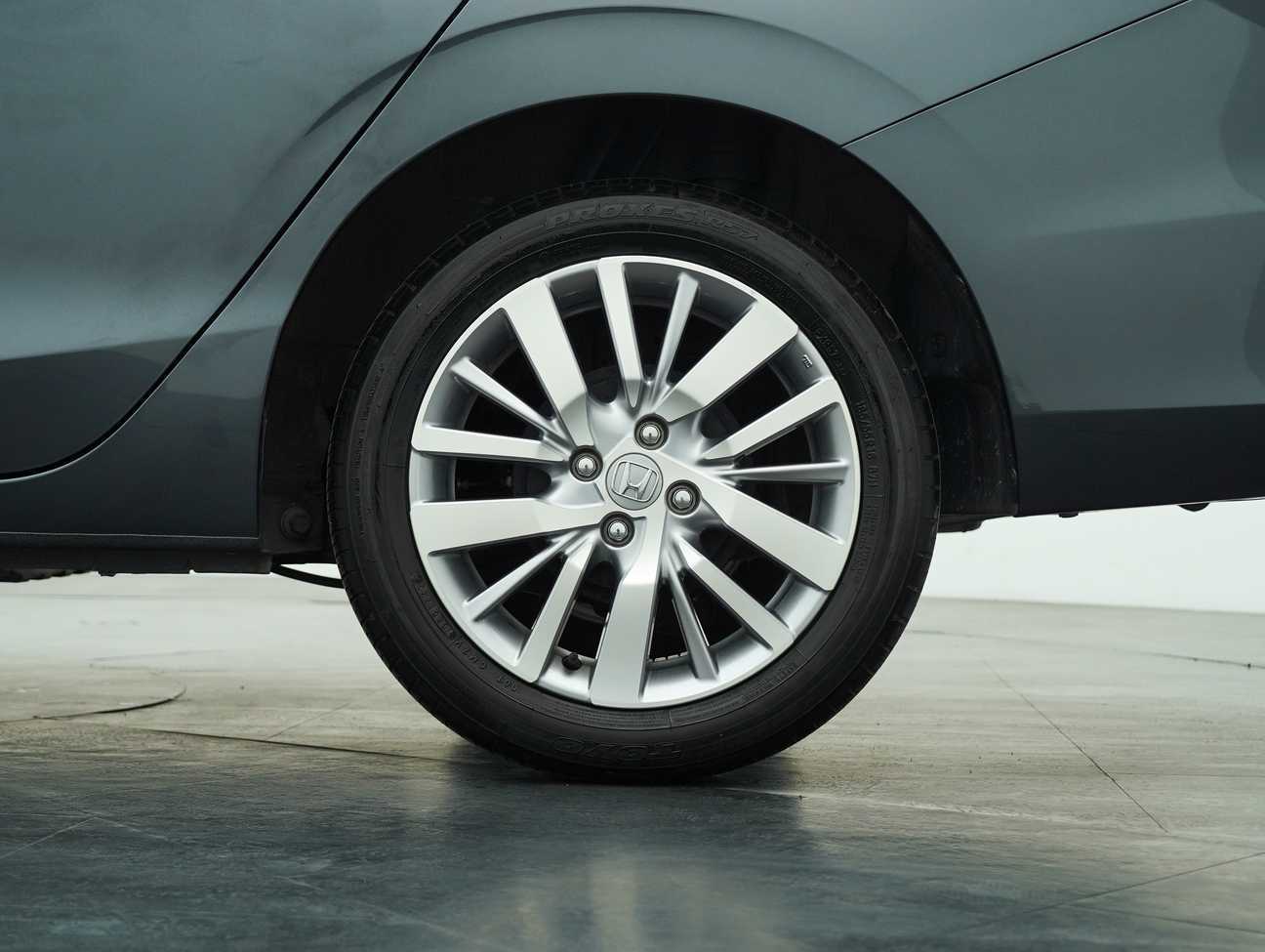 used 2023 Honda City V Sensing 1.5