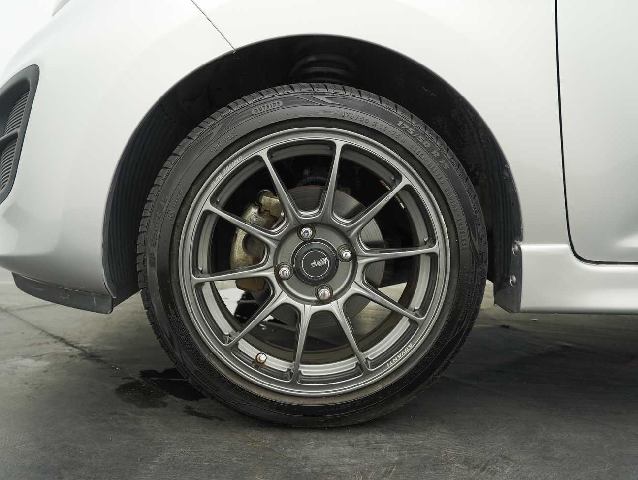 terpakai 2015 Kia Picanto  1.2