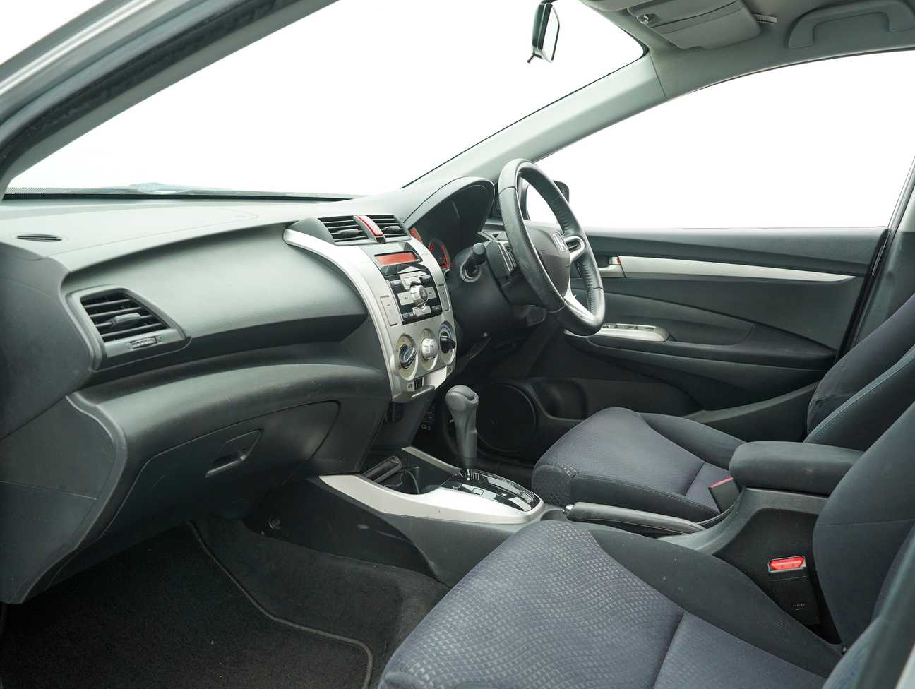 used 2011 Honda City E 1.5