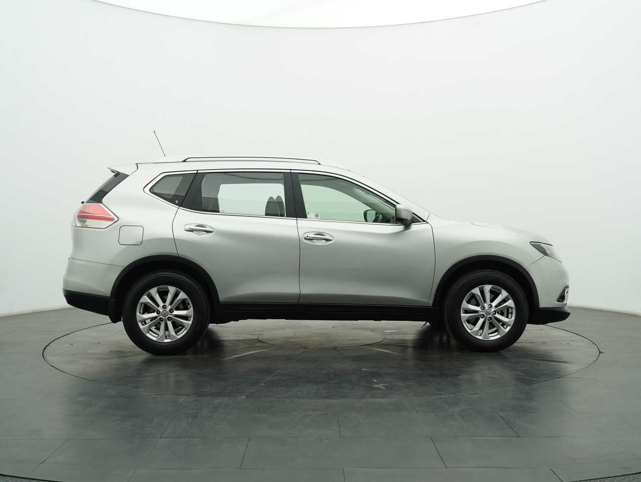 used 2015 Nissan X-Trail 4X4 2.5
