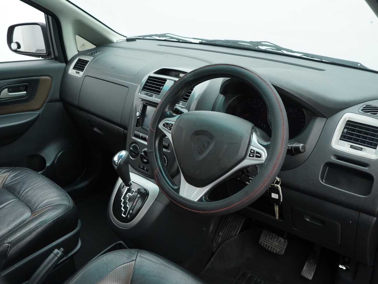 used 2013 Proton Exora Bold CFE Premium 1.6