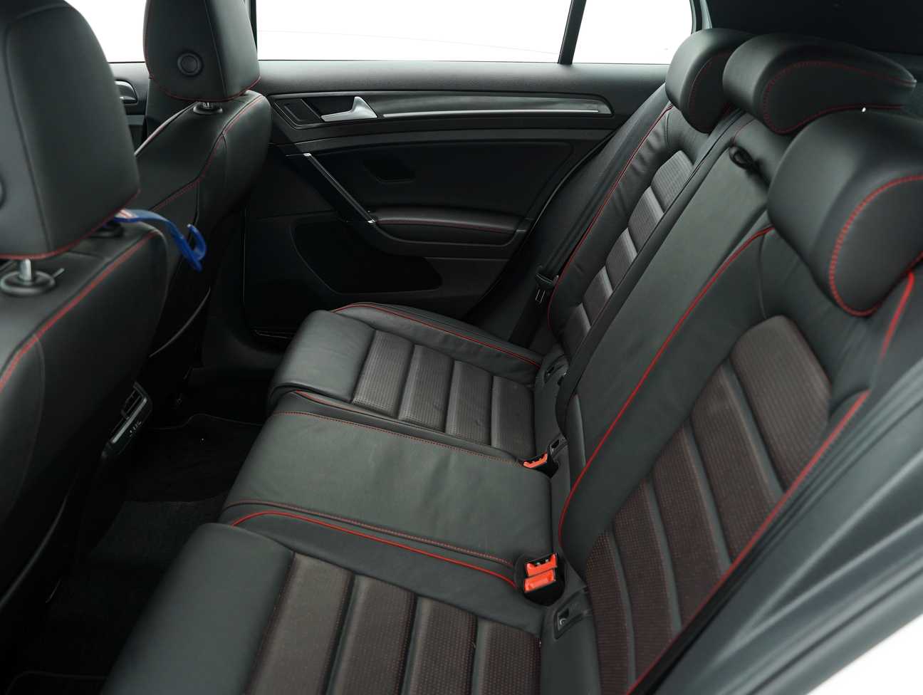 terpakai 2019 Volkswagen GOLF GTI 2.0