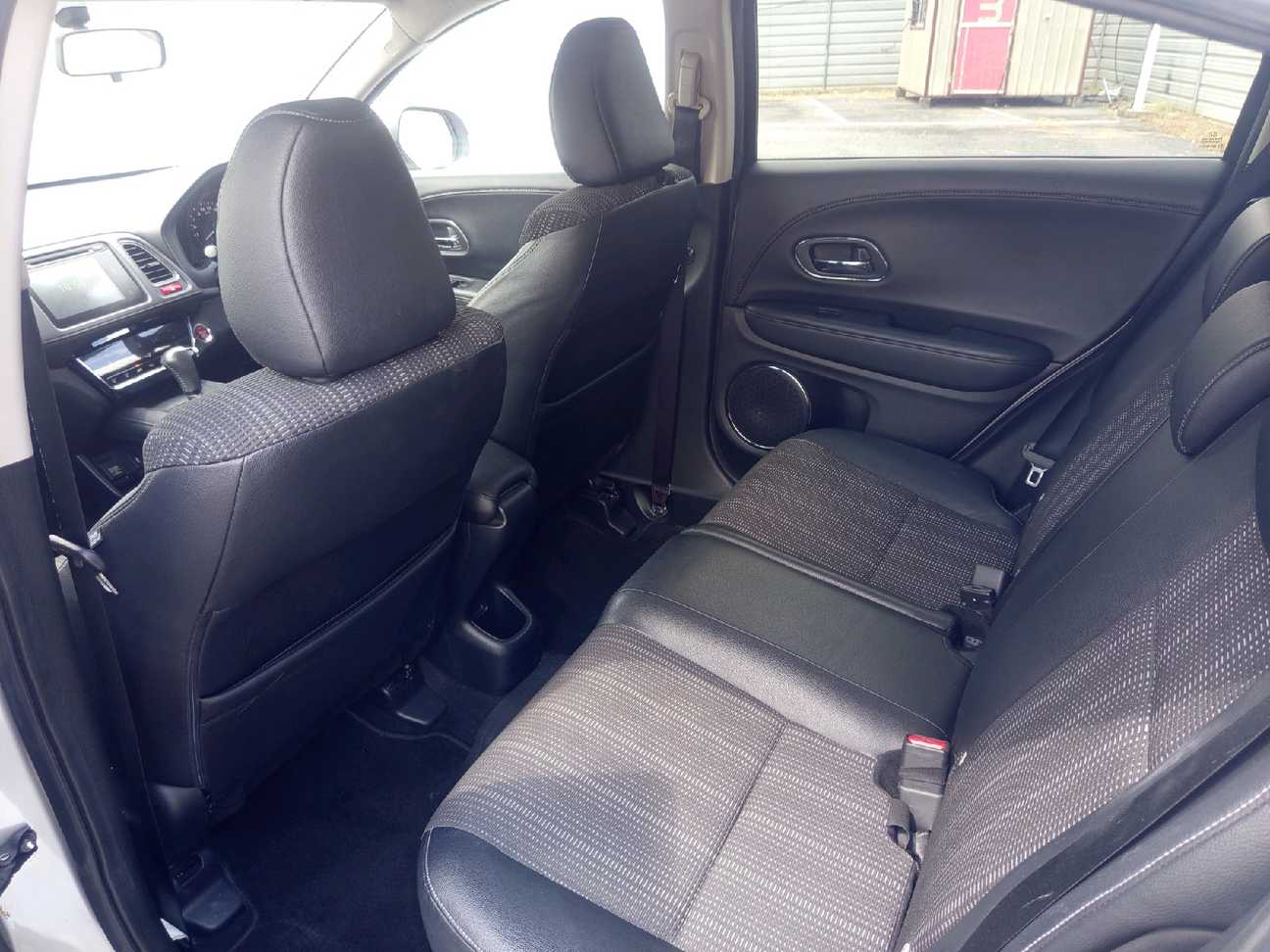 terpakai 2016 Honda HR-V V 1.8