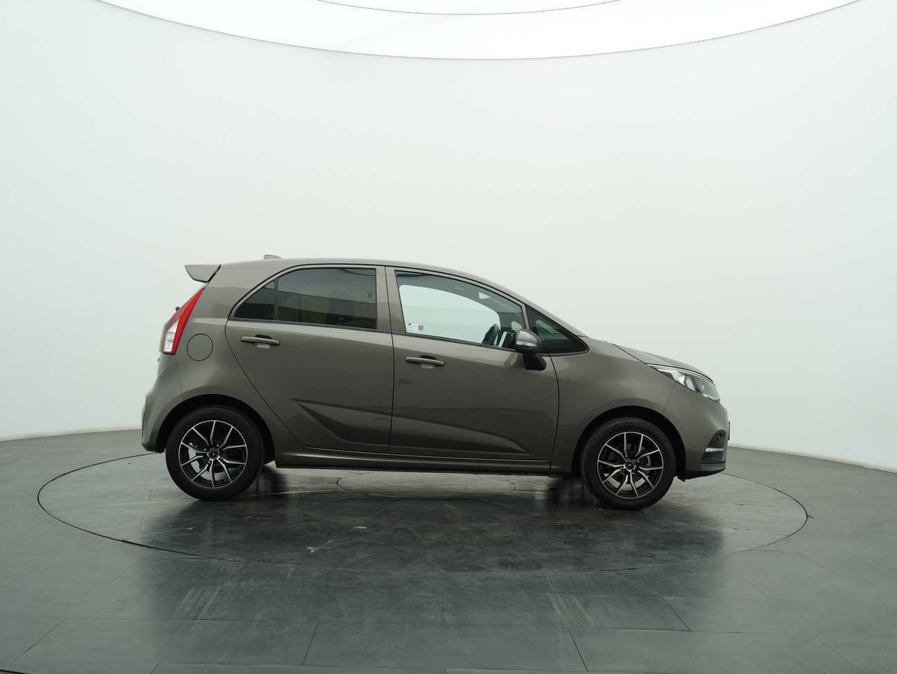 used 2019 Proton Iriz Standard 1.3