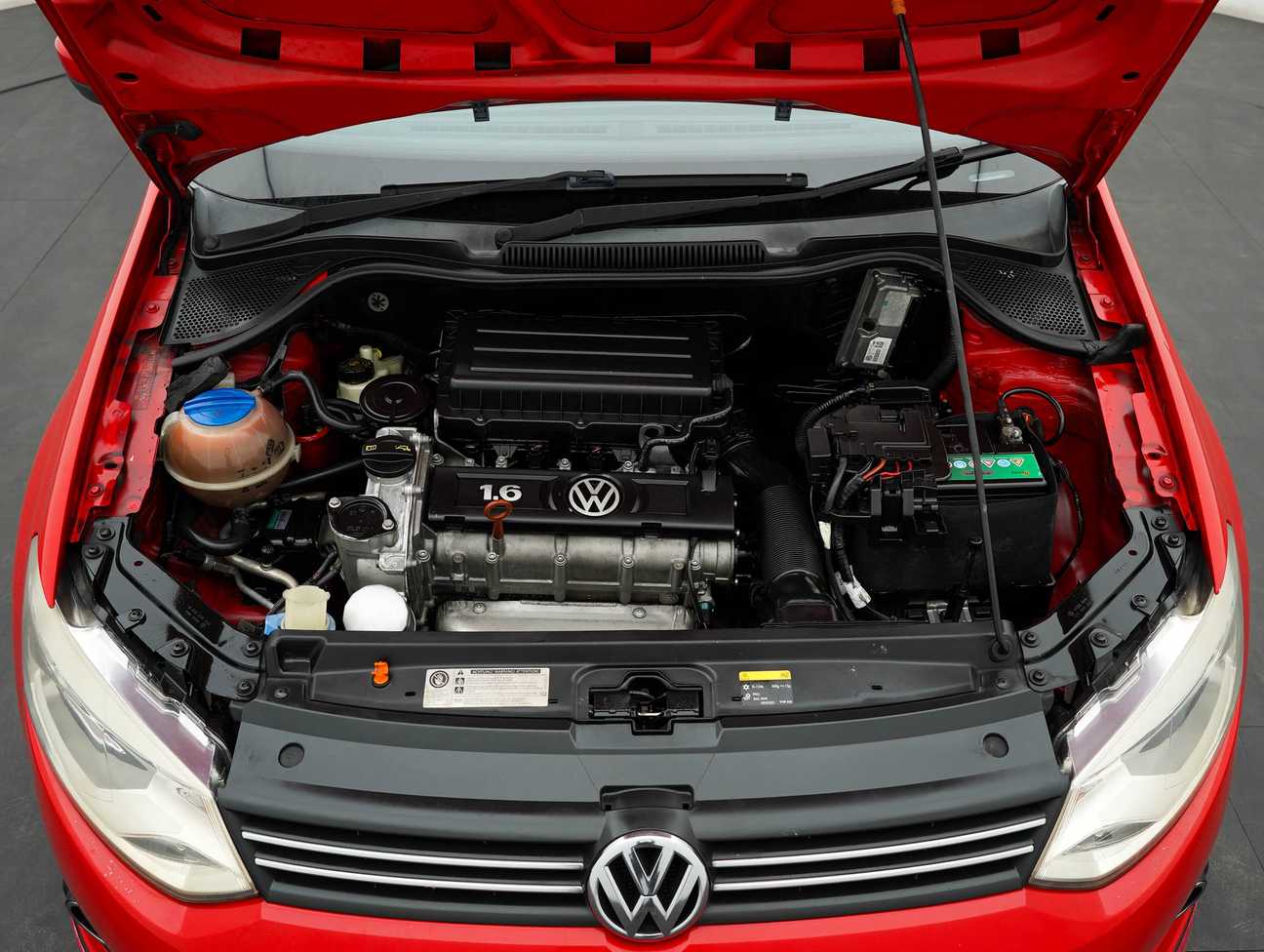 terpakai 2013 Volkswagen Polo  1.6
