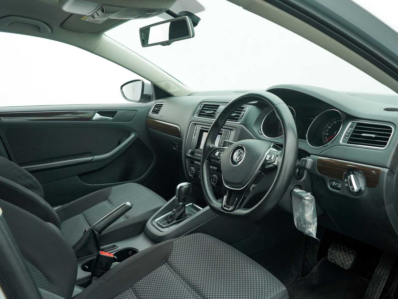 terpakai 2016 Volkswagen Jetta TSI 1.4