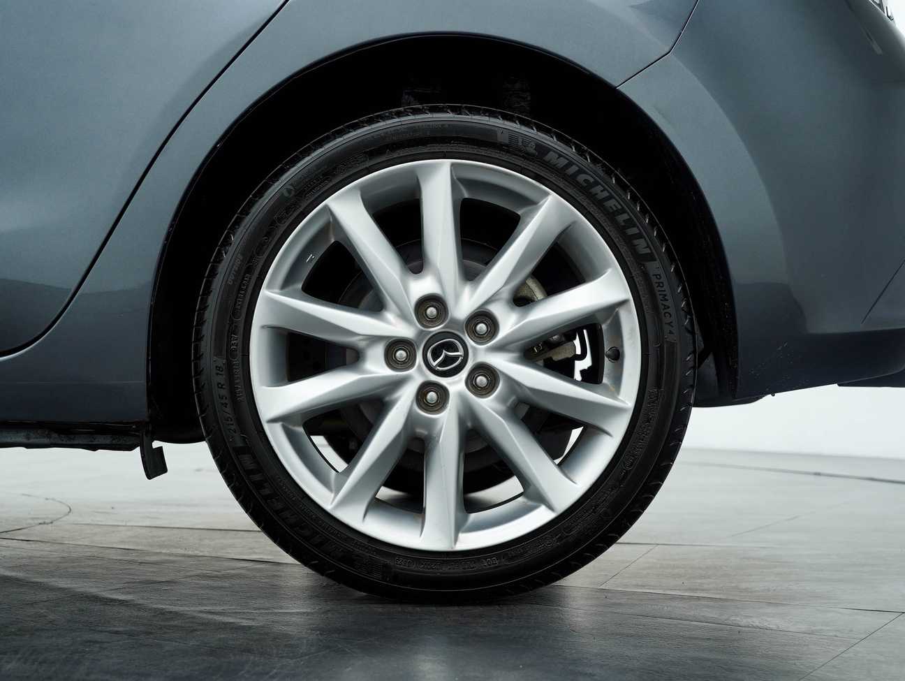 terpakai 2018 Mazda 3 SKYACTIV-G 2.0