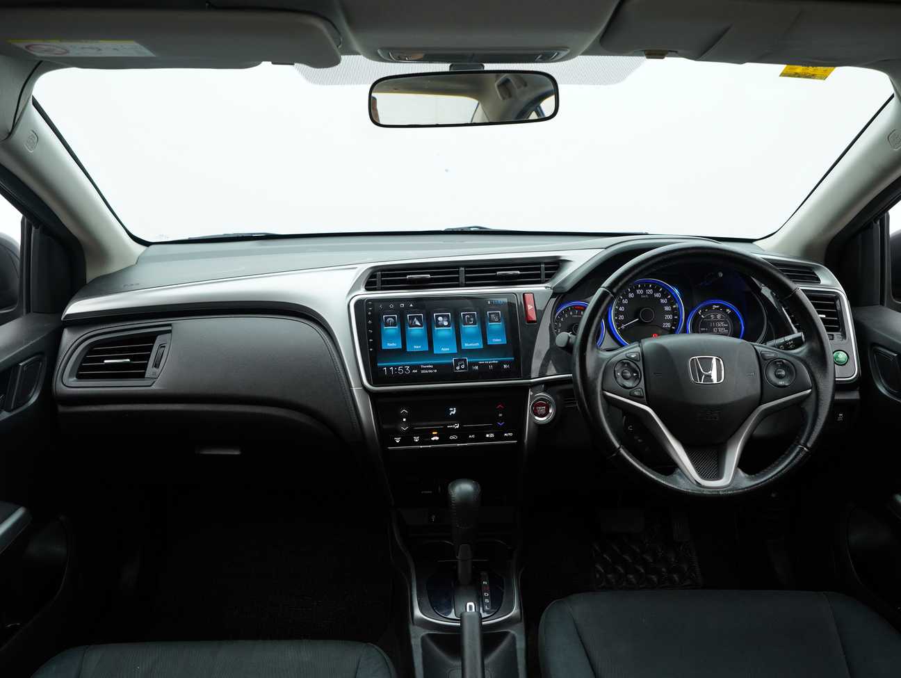 used 2015 Honda City V 1.5